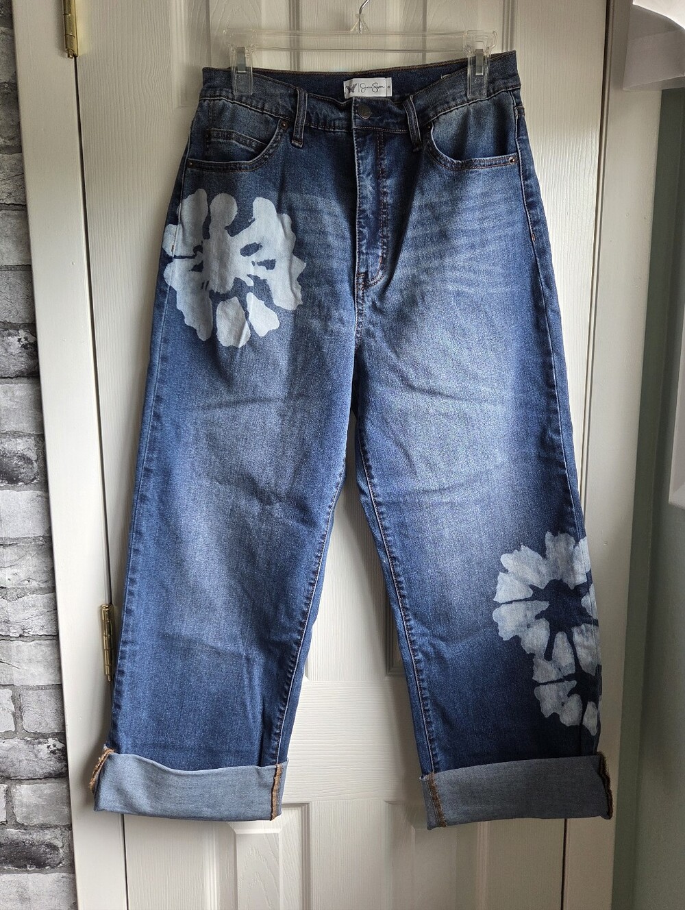 Jessica Simpson Blue Wide-Leg Floral Tie-Dye Jeans - Picture 4 of 8